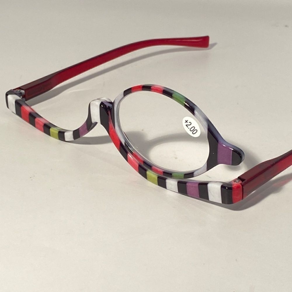 0981 Makeup Cosmetic 2.00 Flip Magnifying Glasses For Precision Application N… - Picture 10 of 10